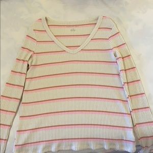 Long sleeve American Eagle shirt